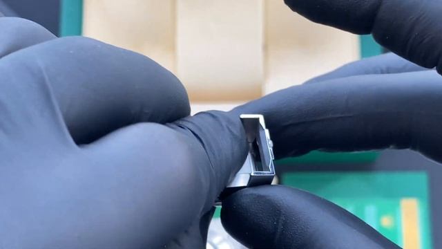 Rolex Hulk SUBMARINER смотреть онлайн