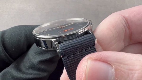 NOMOS Glashütte Ahoi Neomatik Atlantic 561 NOMOS Glashütte Watch Review