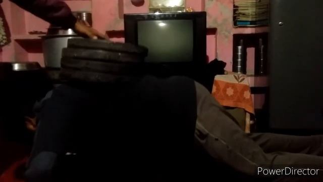 Weighted push up (95 kg body weight + 40 kg) смотреть онлайн
