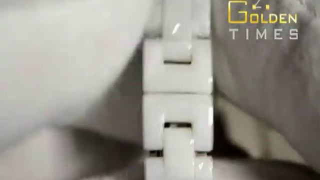 Видео обзор CHANEL J12 white смотреть онлайн