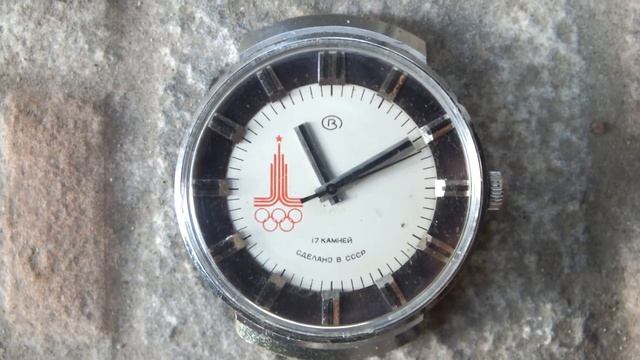 Vintage VOSTOK WOSTOK 17 Jewels with Moscow 1980 Olympic Logo USSR Mechanical Wristwatch. смотреть онлайн