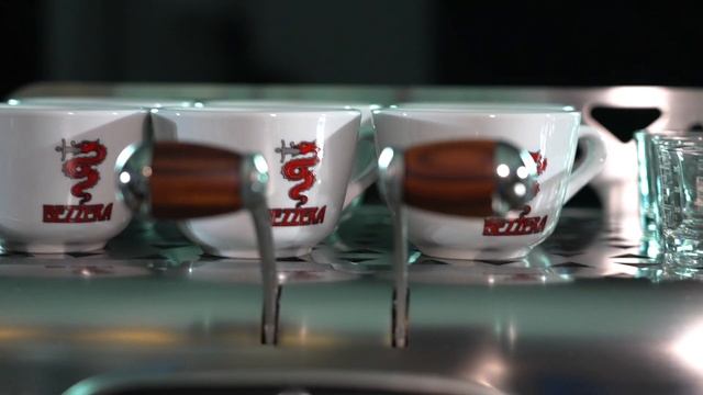 Victoria cappuccino смотреть онлайн