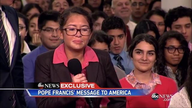 Chicago Teen, Valerie Herrera, Sings for Pope Francis смотреть онлайн