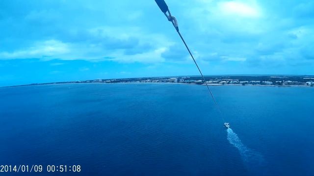 Parasailing in the Cayman Islands смотреть онлайн
