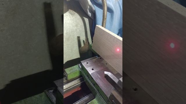 токарный ТВ7 ШКОЛЬНИК проверка соосности задней бабки и просадки суппорта поперечной подачи смотреть онлайн