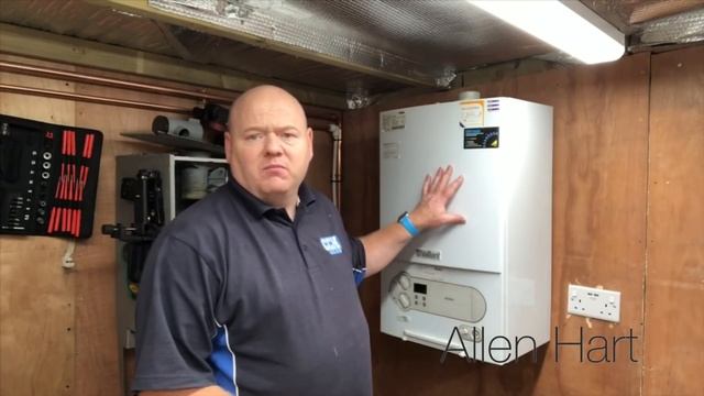 Dangerous Vaillant Boiler Service - Leeds Plumber смотреть онлайн
