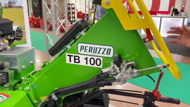 Novità Eima 2021 cippatore mod. TB100-C PRO смотреть онлайн