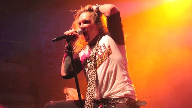 Steel Panther Eyes Of A Panther [Music Video]