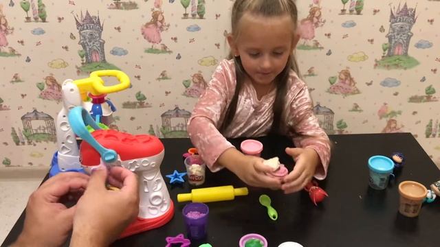 Мороженое PLAY-DOH для Героев в МАСКАХ смотреть онлайн