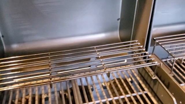 Char-Broil Charcoal/Gas Combo 1010 Grill(2) смотреть онлайн