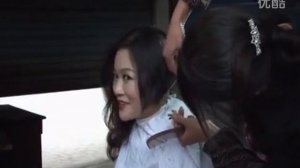 Woman long to bald headshave 1