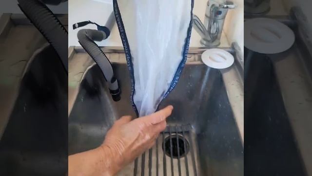 How to clean - eenee microplastics filter bag for your washing machine смотреть онлайн