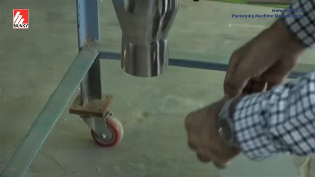 Spice Packing Machine - मसाला पैकिंग मशीन смотреть онлайн