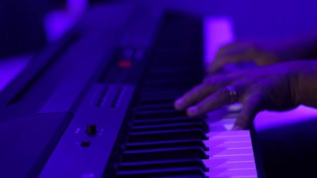 Pai do Céu - Jeferson Paulino #VozePiano (Voz e Piano) смотреть онлайн