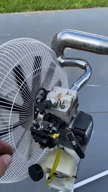 26cc Line trimmer engine on a pedestal fan. смотреть онлайн