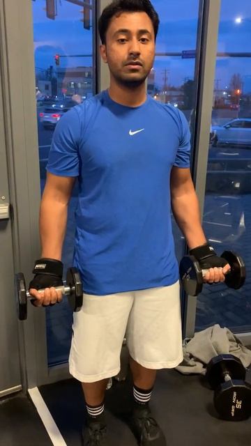 Bicep Curls by MK смотреть онлайн