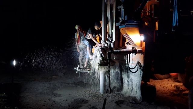 போர் போட அடிக்கு எவ்வளவு செலவாகும்? - Borewell drilling cost in Tamil смотреть онлайн