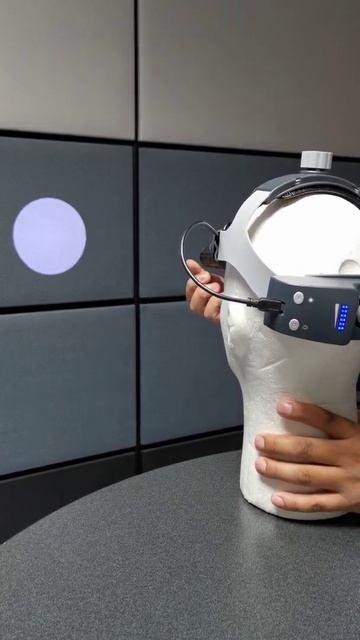 Lámpara Frontal Médica MedLight смотреть онлайн