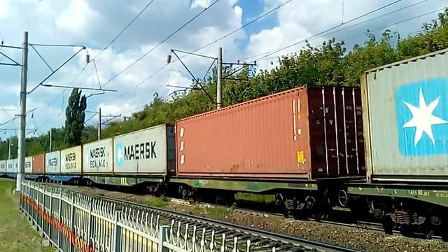 6.08.2017. 'ВЛ80С-2512/2509' с контейнерным. смотреть онлайн