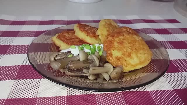 Картофельные ОЛАДЬИ на обед. Просто и очень вкусно! смотреть онлайн