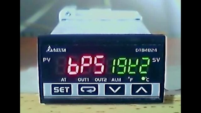 Настройка параметров связи MODBUS на DELTA смотреть онлайн