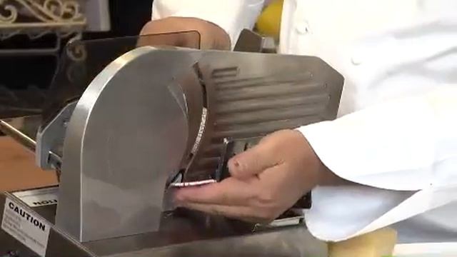 Waring Pro Stainless Steel Food Slicer-FS800 смотреть онлайн