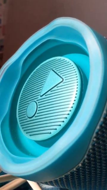 JBL Charge 4 GG Bass Test #Shorts смотреть онлайн