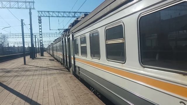 ЭД4М-0491 ЦППК Перекраска Наше Подмосковье На станции Очаково смотреть онлайн