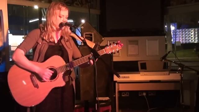 Wild Roses- Stacey Cohen. Loopstation Guitar Voice (Feb 2013) смотреть онлайн