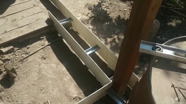 Крыша коридора и комнатка под хоз. инвентарь. Ч.1 смотреть онлайн