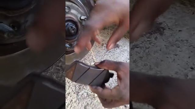 Brake pad Change (CRETA) смотреть онлайн