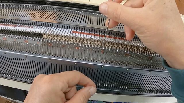 Barra Pra Casaco Feito Em Máquina E Frontura