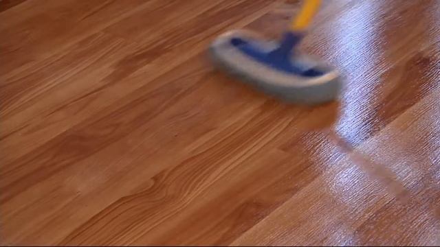 Rejuvenate 32oz. Floor Restorer w/2 Microfiber Mop Applicators on QVC смотреть онлайн