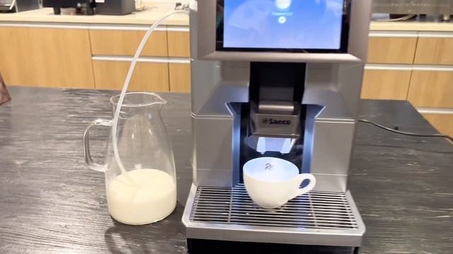 RR Coffee - How to make coffee in Saeco Magic M2 смотреть онлайн