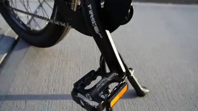 Grace one city e-motorbike 45 km/t.wmv смотреть онлайн