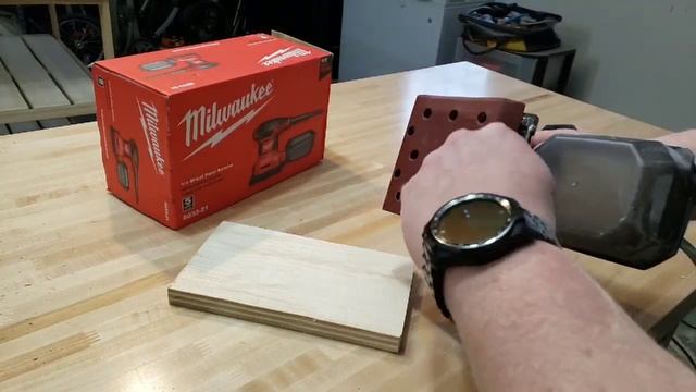 Milwaukee 1/4 Sheet Orbital Palm Sander with Dust Canister смотреть онлайн
