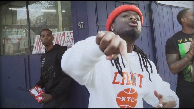 Oswin Benjamin- Olive Oil смотреть онлайн