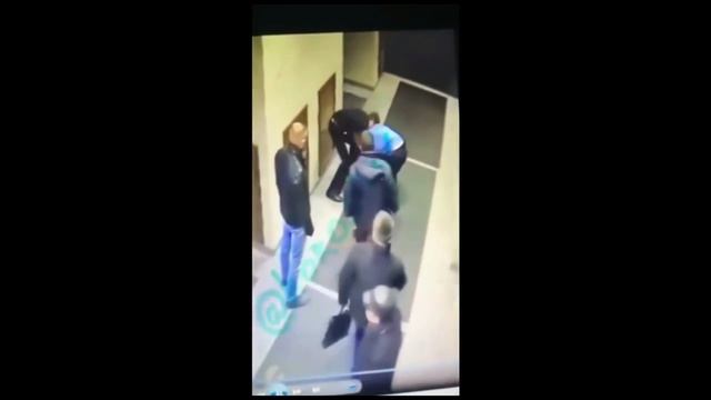 Драки на дороге! ПОДАРИЛ СЫНА ПЯТЕРОЧКЕ! смотреть онлайн