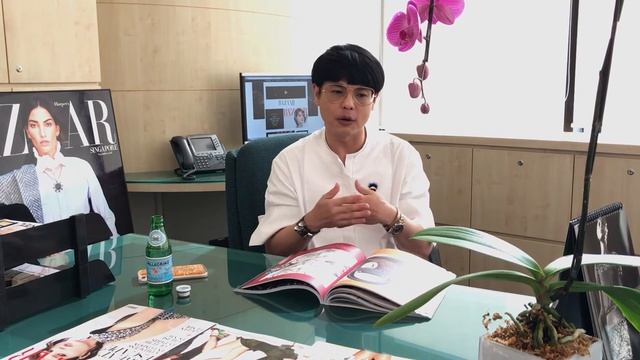 A Lion on His City: A Day in the Life of Kenneth Goh (Editor-in-chief of Harper's BAZAAR–Singapore) смотреть онлайн