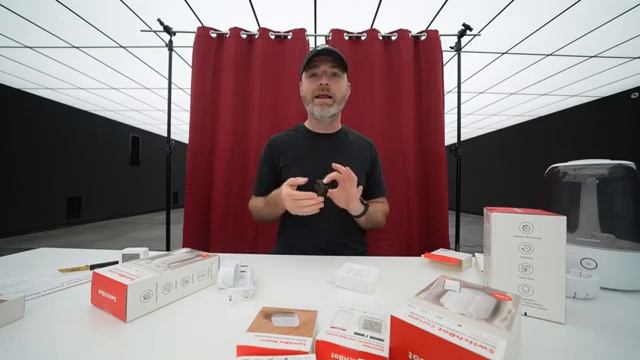 This Tiny Robot Will Push Your Buttons/BAC смотреть онлайн