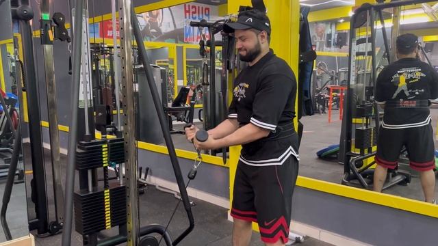 Vlog 33: 9-1 Rule for Weight Loss and Karwa Chauth Preparation | SNR Family Fitness Vlog" смотреть онлайн