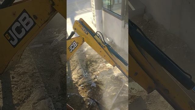 Beton Kırma ve Yükleme, JCB 3CX,. смотреть онлайн