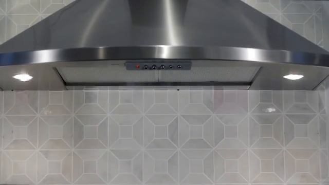 XOS Curving Stainless Steel Wall Chimney Style Hood смотреть онлайн