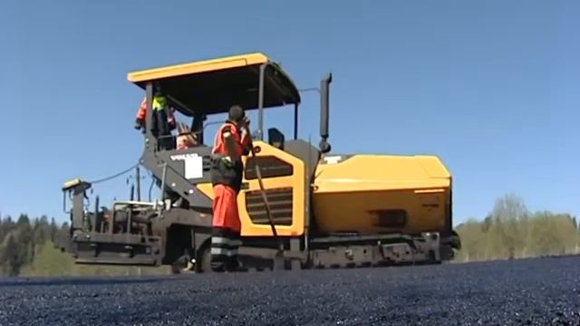 На дорогах района начались долгожданные ремонтные работы смотреть онлайн