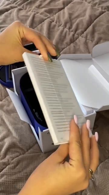 Распаковка стайлера Dyson🔥 Оригинал из Турции за 44.000 руб + доставка 📦 Ссылки на меня в комменте смотреть онлайн