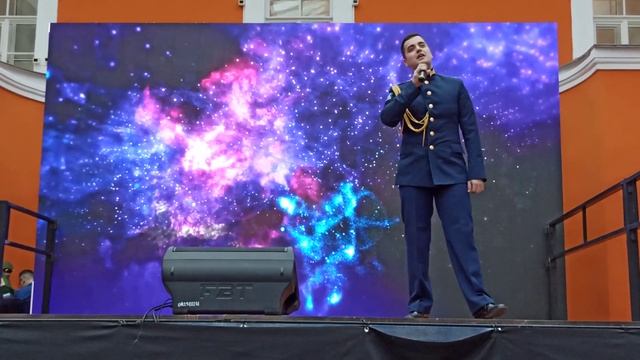 Концерт ко Дню космонавтики в Петропавловской крепости смотреть онлайн