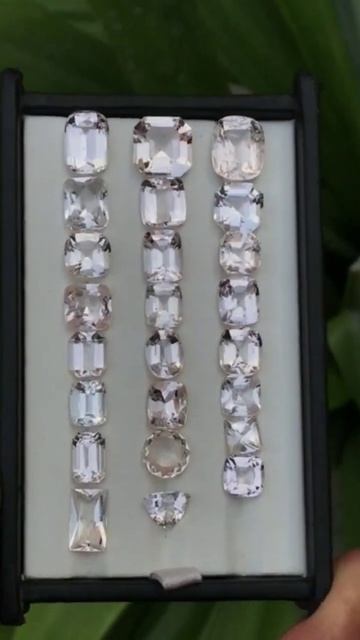 Morganite: Weight 87.55 carats Dimension from 13x9.5x7 mmTo 7.5x7x5 mm nhg смотреть онлайн