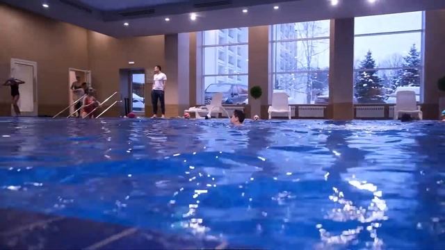 Водные процедуры в Спортзании смотреть онлайн