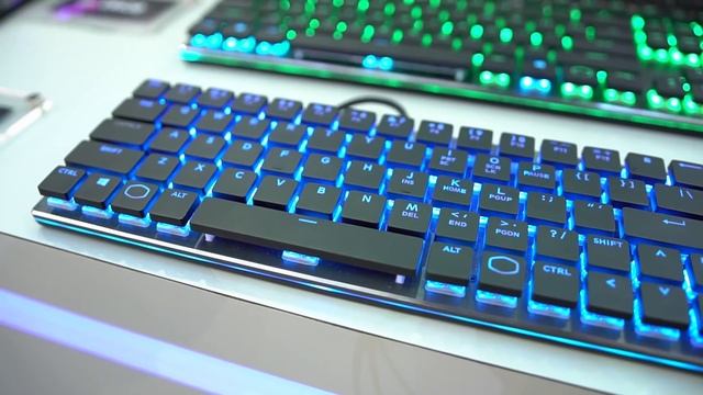 The PC Case Reimagined! 😮 Cooler Master @ Computex 2018 смотреть онлайн