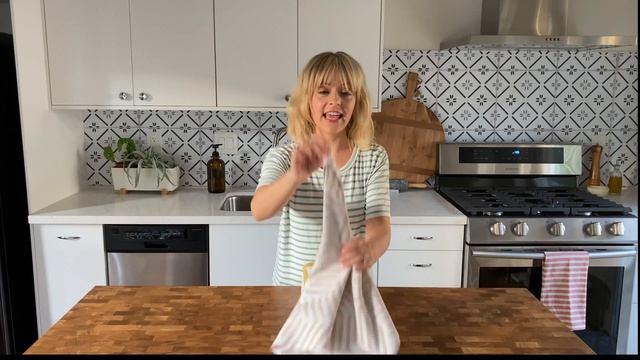 Geometry House Kitchen Tea Towel Review | Kelsey Nixon смотреть онлайн